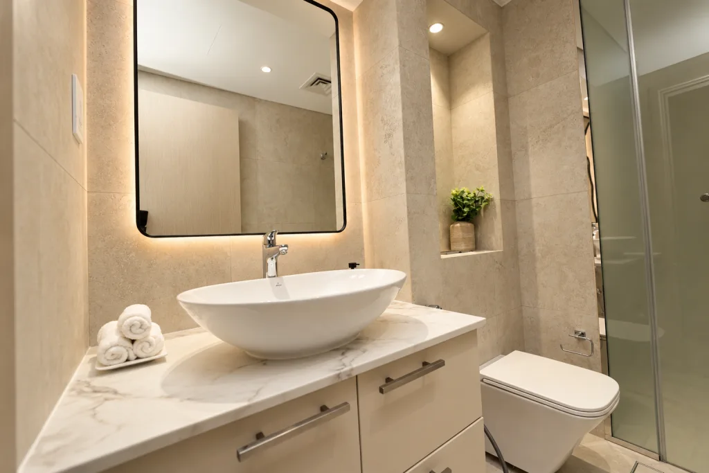 Bay Square Residence — 4