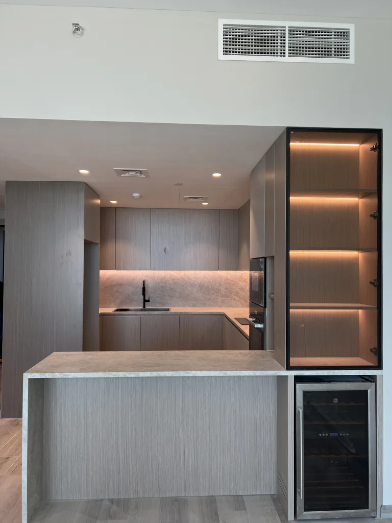 Hiliana Tower — Hero kitchen