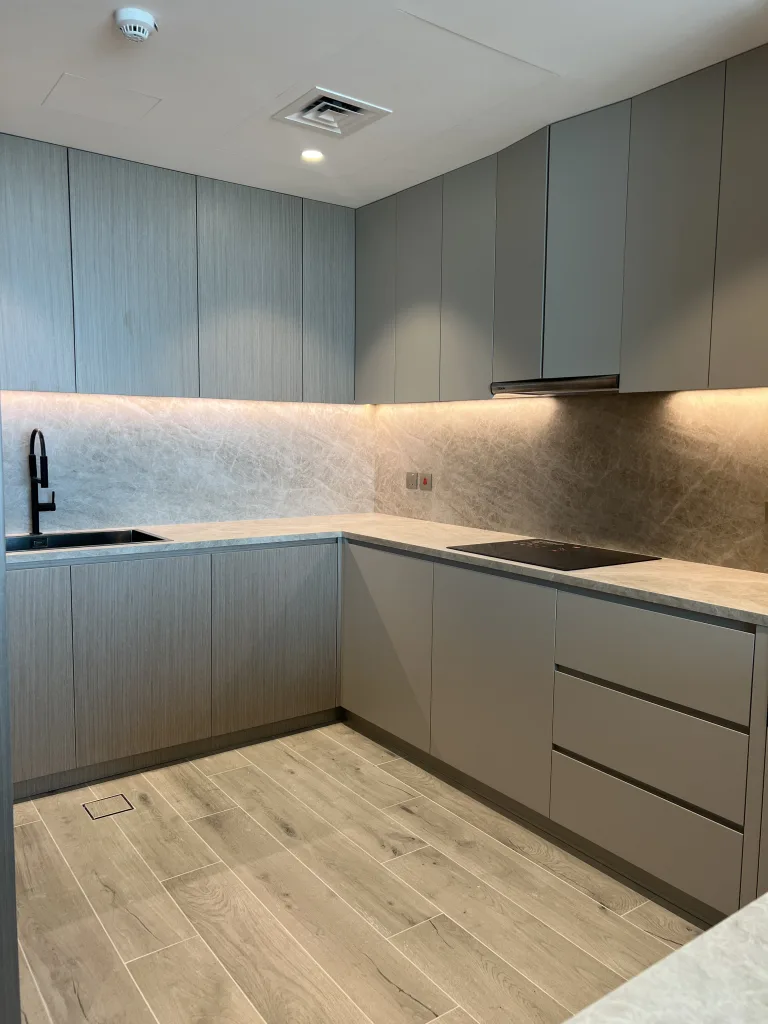 Hiliana Tower — Kitchen detail