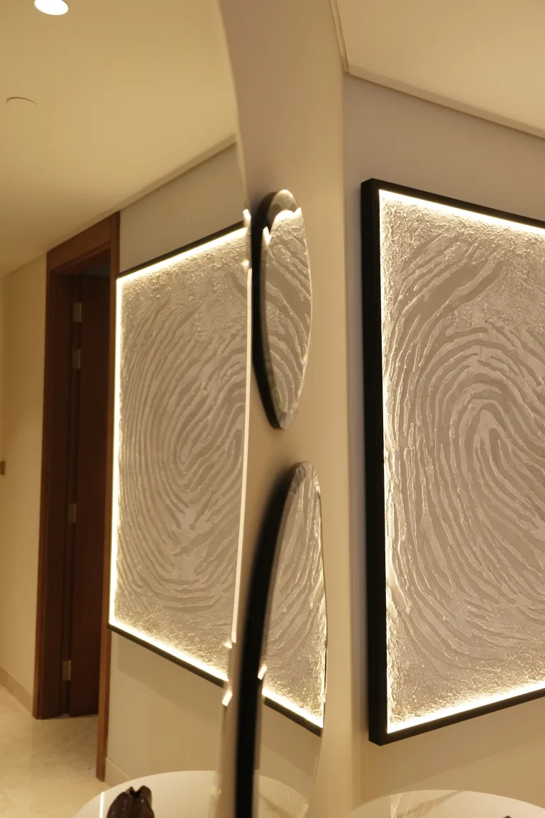 Ellington Residence — Wall detail