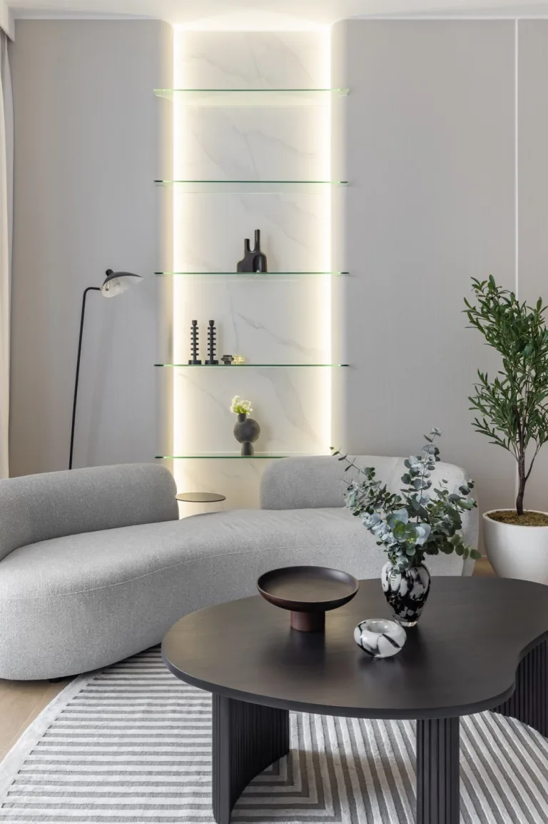 La Mer 414 — Living room