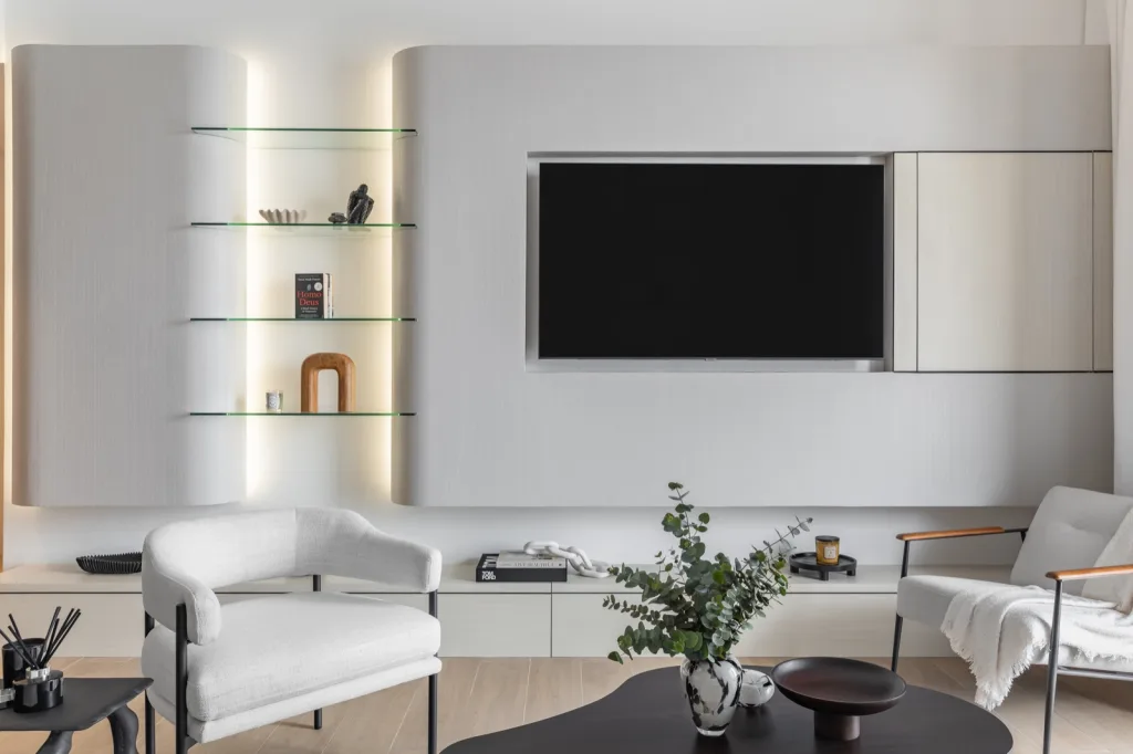 La Mer 414 — Media wall